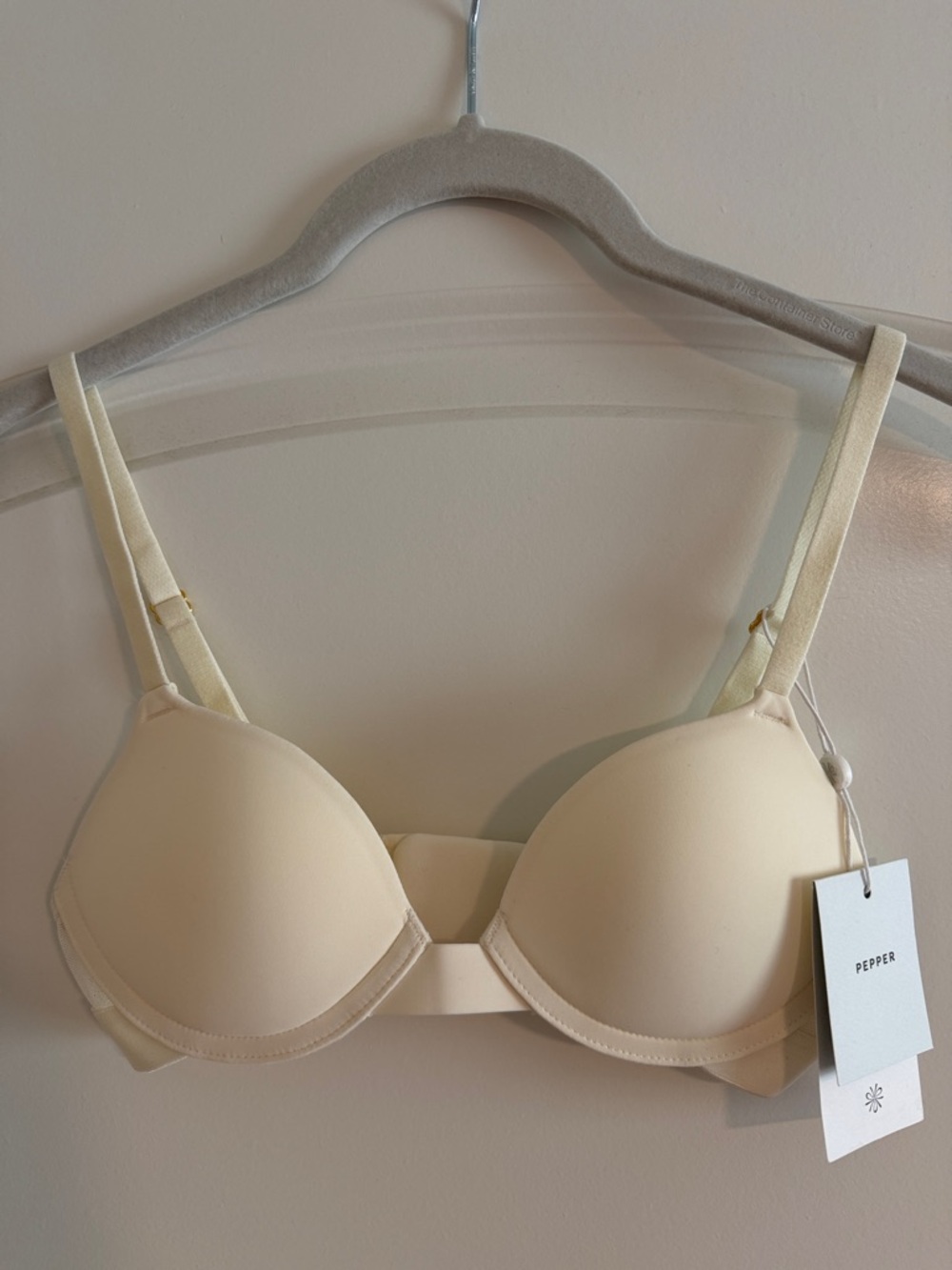 NWT Pepper Lift Up Bra Ecru Padded Push Up 30A